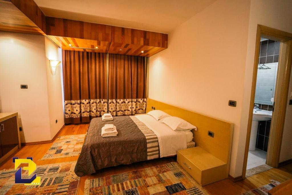 Hotel Bermon Tirana Exterior photo