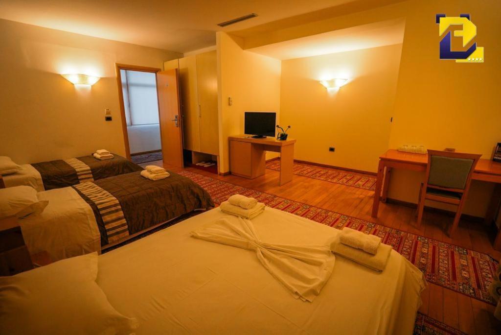 Hotel Bermon Tirana Exterior photo